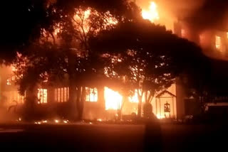 سکندر آباد کلب میں بھیانک آگ