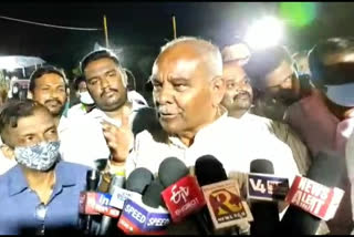 Minister Umesh Katti reaction, Minister Umesh Katti reaction on mask issue, Minister Umesh Katti news, ಸಚಿವ ಉಮೇಶ್​ ಕತ್ತಿ ಪ್ರತಿಕ್ರಿಯೆ, ಮಾಸ್ಕ್​ ಹಾಕಿಕೊಳ್ಳುವುದರ ಬಗ್ಗೆ ಸಚಿವ ಉಮೇಶ್​ ಕತ್ತಿ ಪ್ರತಿಕ್ರಿಯೆ, ಸಚಿವ ಉಮೇಶ್​ ಕತ್ತಿ ಸುದ್ದಿ,