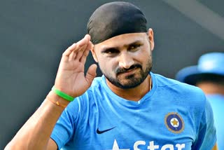 Harbhajan Singh  Harbhajan Covid positive  COVID-19  Indian Cricketer  Cricketer Harbhajan Singh  Who is Harbhajan Singh  हरभजन सिंह  हरभजन कोरोना पॉजिटिव  Harbhajan Singh health