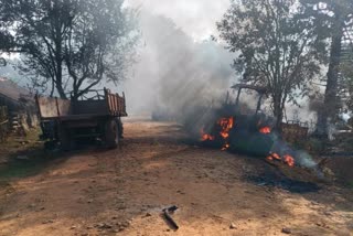 Naxals burn vehicles