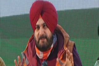 Electric scooters for college going girls, promises Navjot Singh Sidhu