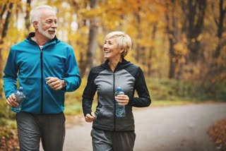 Walking may decrease risk of Type 2 diabetes among older adults  study on diabetes  who is at risk of having diabetes  how to prevent diabetes  elderly health tips  നടത്തം പ്രായമായവരിൽ പ്രമേഹസാധ്യത കുറയ്ക്കുമെന്ന് പഠനം  നടത്തം പ്രമേഹം കുറയ്ക്കും  നടക്കുന്നത് ടൈപ്പ് 2 പ്രമേഹം തടയും  നടത്തവും പ്രമേഹസാധ്യതയും