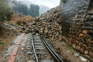 traffic disrupted on solan barog railway track due