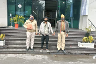 dwarka north police arrested accused in delhi