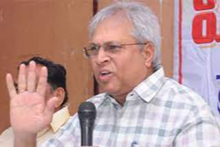 Vundavalli Arun kumar comments on PRC issue