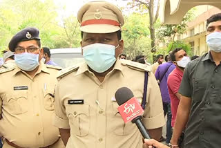 Adilabad SP Uday Kumar, Farooq Ahmed case