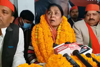 Wife of former State Vice-President of BJP, slams CM Yogi, joins SP