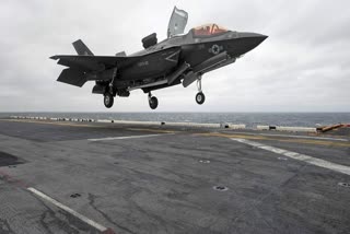 US F-35 jet crash lands in South China Sea, pilot ejects safely