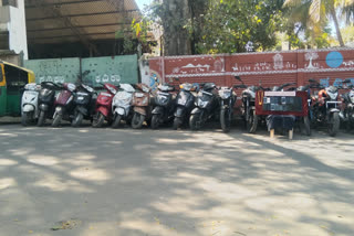Bike thieves arrested by Bangalore police, Bengaluru police department, Bengaluru crime news, ಬೈಕ್​ ಕಳ್ಳರನ್ನು ಬಂಧಿಸಿದ ಬೆಂಗಳೂರು ಪೊಲೀಸರು, ಬೆಂಗಳೂರು ಪೊಲೀಸ್​ ಇಲಾಖೆ, ಬೆಂಗಳೂರು ಅಪರಾಧ ಸುದ್ದಿ,