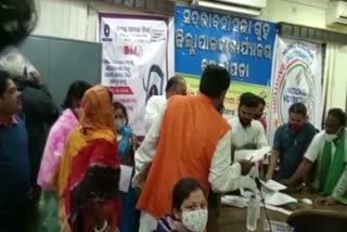 many candidates withdrew their nomination before panchayat election in kendrapara