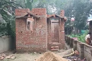 low quality materials used in bangla abash jojona house at nadia