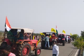 tractor rally of farmers on republic day in raipur