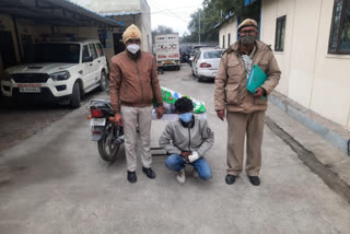 bhd nagar police arrested bike thief in delhi