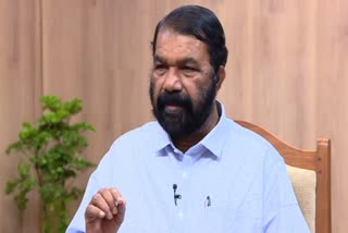 സംസ്ഥാനത്ത് സ്‌കൂളുകൾ അടച്ചിടേണ്ട സാഹചര്യമില്ല  കേരളത്തിൽ സ്‌കൂളുകൾ തുറക്കില്ല  ഉന്നതതലയോഗം  വിക്‌ടേഴ്‌സ് ചാനൽ വഴി വിദ്യഭ്യാസം  online classes will be strengthened in kerala  kerala online education  Victers TV education kerala  SSLC HIGHERS SECONDARY PRACTICAL EXAMS  ഹയർസെക്കൻഡറി-എസ്എസ്എൽസിപ്രായോഗിക പരീക്ഷകൾ