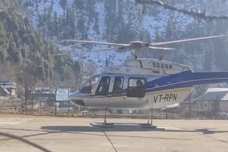 15-passengers-airlifted-from-karnah-to-srinagar