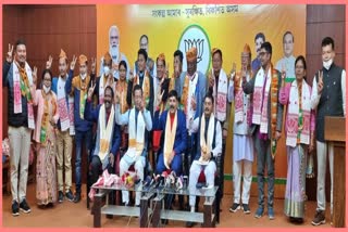 BJP felicitates winning candidates of Thengal Kachari Autonomous council election