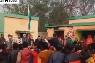 Video shows children raising Yogi-Modi Zindabad at Siddharthnagar in Uttar Pradesh