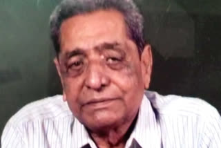 Padma Shri Award to Khalil Dhantejvi