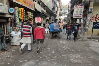 roads-in-raju-park-and-jawahar-park-are-in-bad-shape