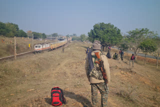 Three suspected naxalites of CPI Maoist in Giridih caught