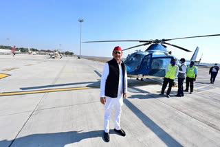 samajwadi party chief akhilesh yadav attacks bjp on chopper delay