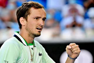 ऑस्ट्रेलियन ओपन  Australian Open  Daniil Medvedev  डेनियल मेदवेदेव  टेनिस  Tennis  अमेरिकी डॉलर  जुर्माना  US dollars  fines