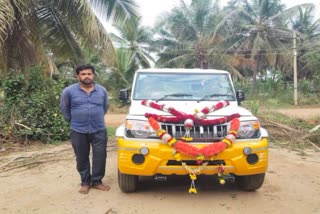 tumakuru-farmer-gets-new-mahindra-vehicle