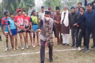 Harish Rawat played Kabaddi