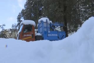 Disruption due to heavy snowfall in parts of Himachal, Himachal Pradesh snowfall video, India climate change