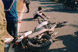 उदयपुर में दर्दनाक सड़क हादसा 3 बाइक की आपस में भिड़ंत 5 लोग घायल