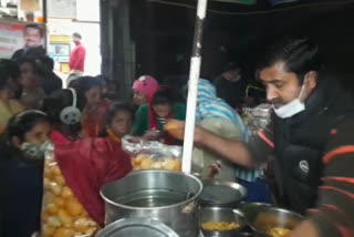 Councilor free Golgappa in Mehrauli