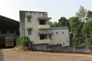 Covid First Line Treatment Center in Nedumkandam  Nedumkandam First Line Treatment Center  covid spread idukki  ഇടുക്കി കൊവിഡ് വ്യാപനം  കൊവിഡ് ഫസ്റ്റ് ലൈന്‍ ട്രീറ്റ്‌മെന്‍റ് സെന്‍റർ നെടുങ്കണ്ടം  നെടുങ്കണ്ടം കൊവിഡ് കെയർ സെന്‍റർ