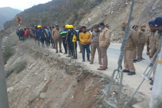 one-died-in-road-accident-near-farasu-in-srinagar
