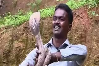 Kerala famous snakeman vava suresh