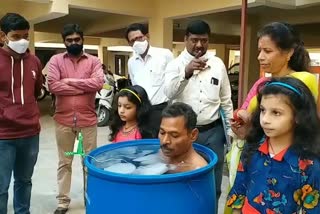 Telangana man creates a new record he sits half an hour in cold water