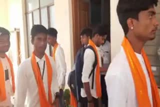 Students came to college wearing saffron shawl in Belagavi