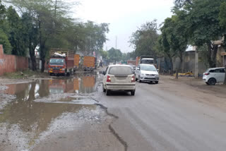 Alipur palla bakhtawarpur road has bad condition in delhi