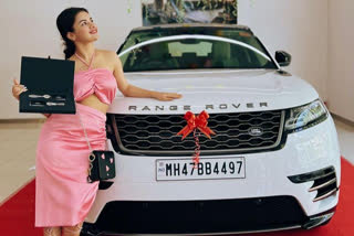 avneet kaur buys range rover