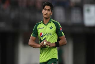 Mohammad Hasnain suspended from bowling in international cricket  Mohammad Hasnain  പാക് പേസർ മുഹമ്മദ് ഹസ്‌നൈനിന് വിലക്ക്  illegal bowling action  മുഹമ്മദ് ഹസ്‌നൈനിന് വിലക്കേർപ്പെടുത്തി ഐസിസി