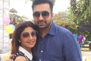 Raj Kundra transfers apartments to Shilpa Shetty,Raj Kundra Juhu home worth Rs 38.5 crore,Raj Kundra Latest Net Worth,Raj Kundra transfers his properties to Shilpa Shetty,Raj Kundra Transfers Apartments,ಖ್ಯಾತ ಬಾಲಿವುಡ್ ನಟಿ ಶಿಲ್ಪಾ ಶೆಟ್ಟಿ ಅವರ ಪತಿ ಮತ್ತು ಉದ್ಯಮಿ ರಾಜ್ ಕುಂದ್ರಾ,ಹೆಂಡತಿಗೆ ಫ್ಲಾಟ್ ವರ್ಗಾವಣೆ ಮಾಡಿದ ಪತಿ ರಾಜ್​ ಕುಂದ್ರಾ