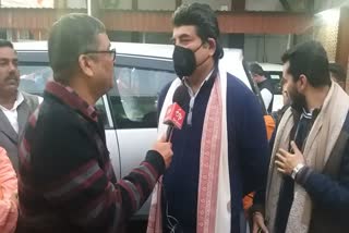 भाजपा नेता आरपीएन सिंह के साथ बातचीत