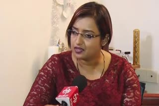 swapna suresh claim creats political row in kerala