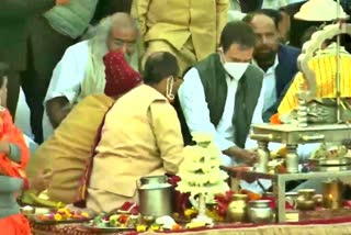Rahul Gandhi Har Ki Pauri prayer