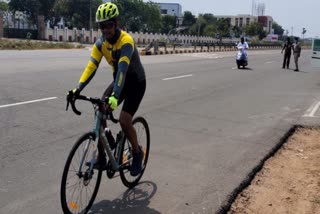 trichy Superintendent of Police cycling video