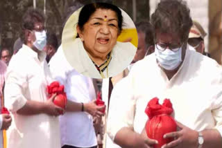 Lata Mangeshkar's ashes collected by her nephew