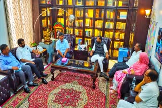 d-k-shivakumar-meeting-with-muslim-leaders-in-bengaluru