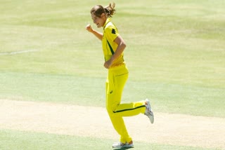 Women's Ashes: Sutherland takes four as Australia complete England humiliation