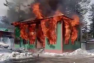 SDP Office Tangmarg Gutted: ایس ڈی پی او آفس ٹنگمرگ خاکستر