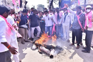 Telangana ministers and other leaders of ruling Telangana Rashtra Samithi (TRS) on Wednesday led state-wide protests over certain comments made by Prime Minister Narendra Modi in Parliament about bifurcation of Andhra Pradesh.