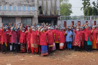 workers protest